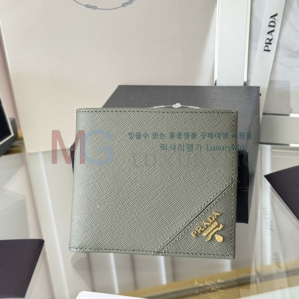 ����� ������ 2M0513-312