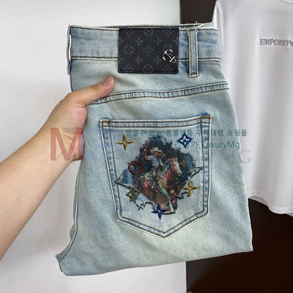 ���� ���̺��� û���� LV326754