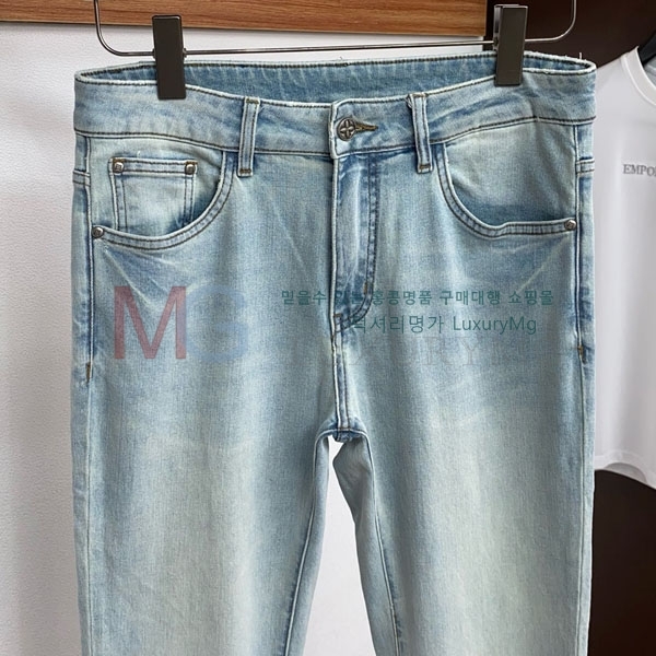 ���� ���̺��� û���� LV326754