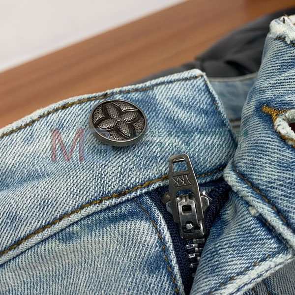 ���� ���̺��� û���� LV326754