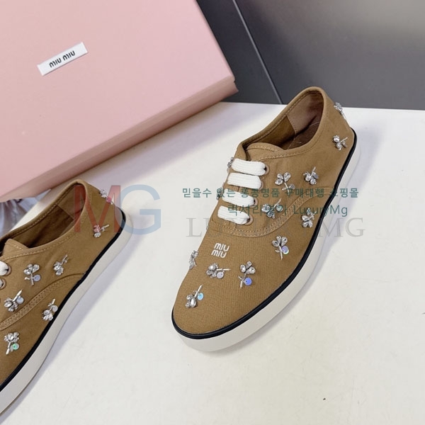 ���� �̿�̿� ����Ŀ�� 2M559044