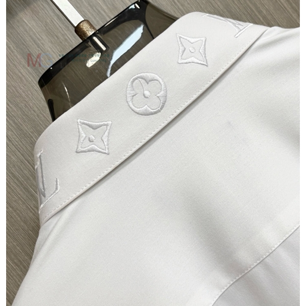 ���� ���̺��� Ƽ���� 4123849-2