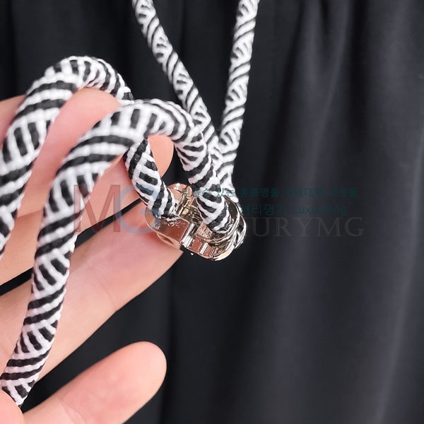 ���� ���̺��� �ݹ��� 4123855-18