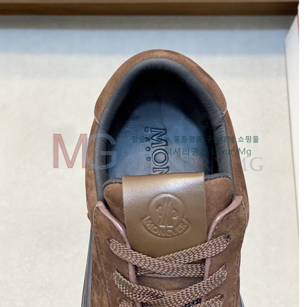 ���� ��**�� ����Ŀ�� MO699032-4