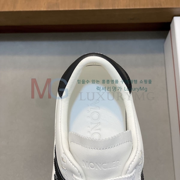 ���� ��**�� ����Ŀ�� MO699033