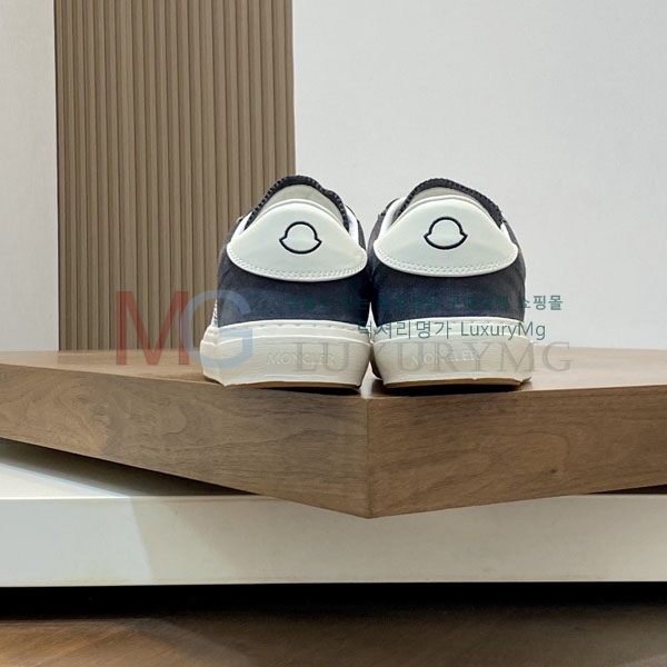 ���� ��**�� ����Ŀ�� MO699033-2