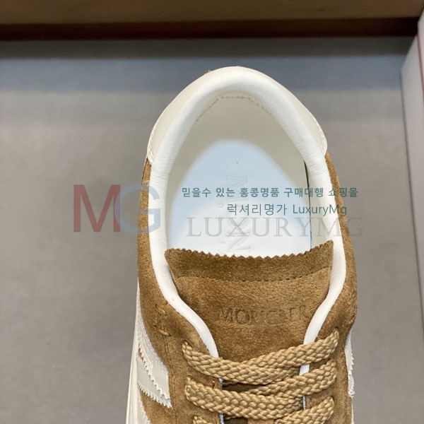 ���� ��**�� ����Ŀ�� MO699033-4