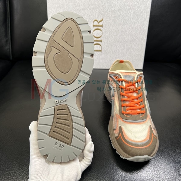 ���� ��� ����Ŀ�� D9980566