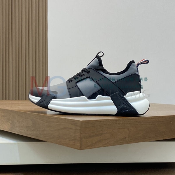 ���� ��**�� ����Ŀ�� MO644206-5