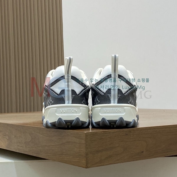 ���� ���̺��� ����Ŀ�� L895503-4