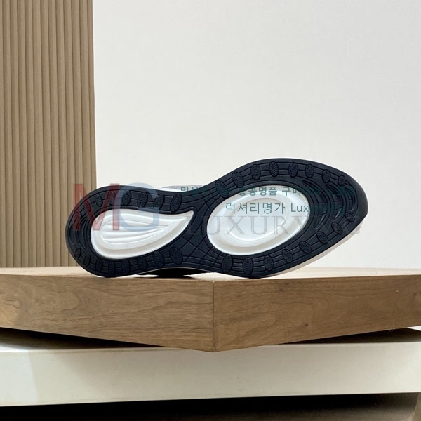 ���� ��**�� ����Ŀ�� MO226035-3