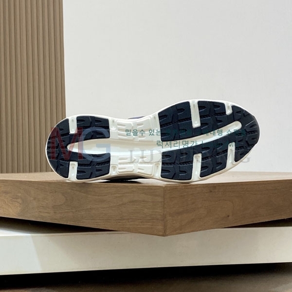 ���� ��**�� ����Ŀ�� MO226022-3