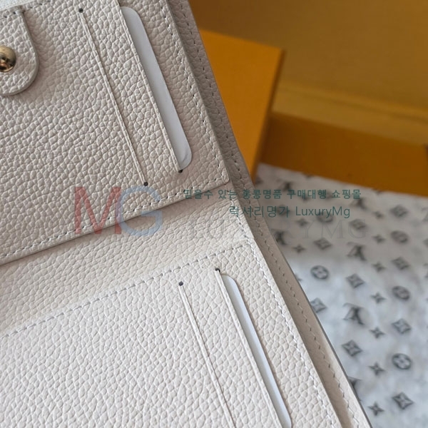 ���̺��� Ŭ���� ���� M27742-2