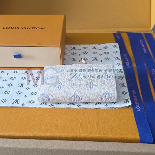 ���̺��� Ŭ���� ���� M27742-1