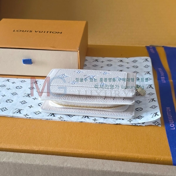 ���̺��� Ŭ���� ���� M28275-2