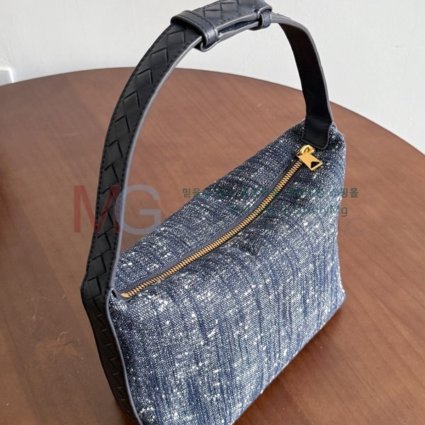 ���װ�����Ÿ ������ �̴� ȣ���� 815689-50