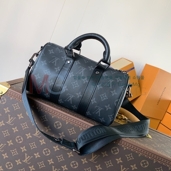 ���̺��� Ű�� �ݵѸ��� 25 M46271