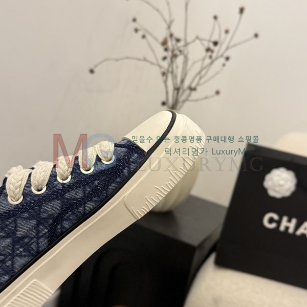 ���� ��*  ����Ŀ�� 3A716650-1