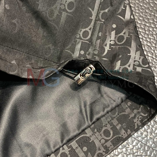 ���� ��� ���� 3833132