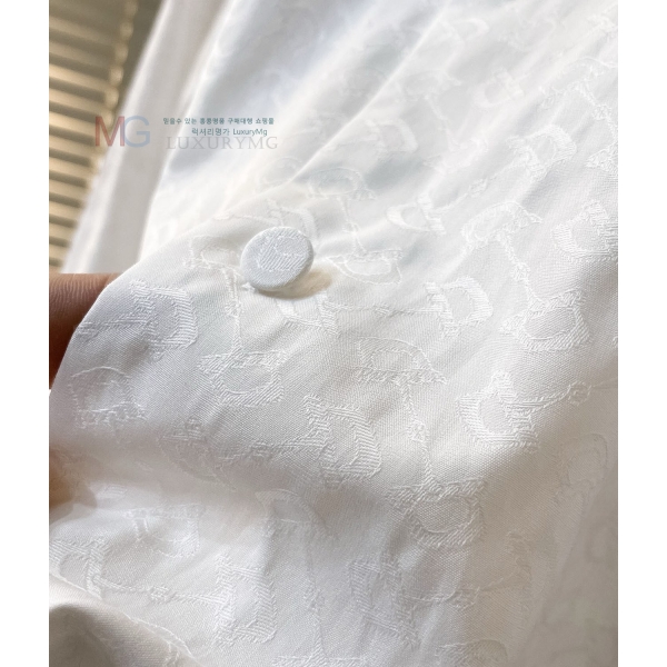 ���� ���� ���� 2343520