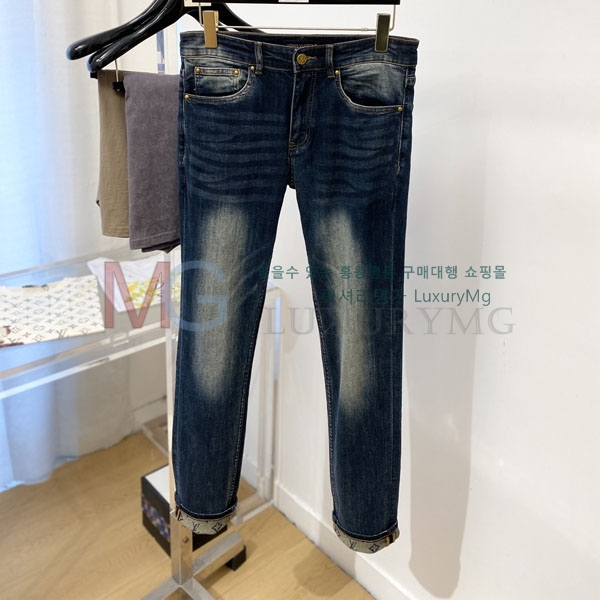 ���� ���̺��� û���� 2343444