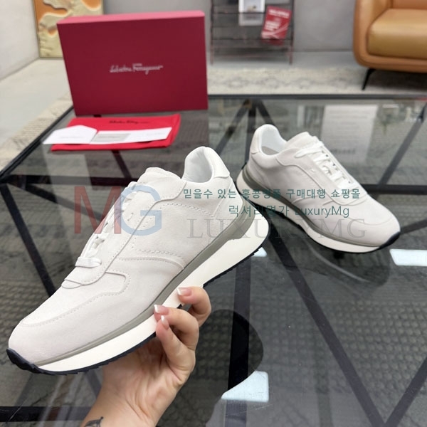 ���� ��󰡸� ����Ŀ�� F5502031-9