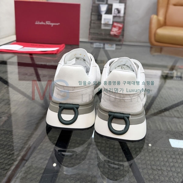 ���� ��󰡸� ����Ŀ�� F5502031-9