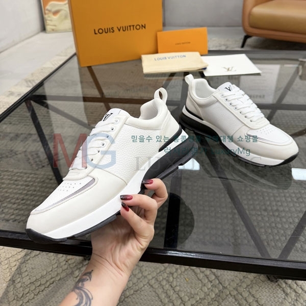 ���� ���̺��� ����Ŀ�� LV422541-1