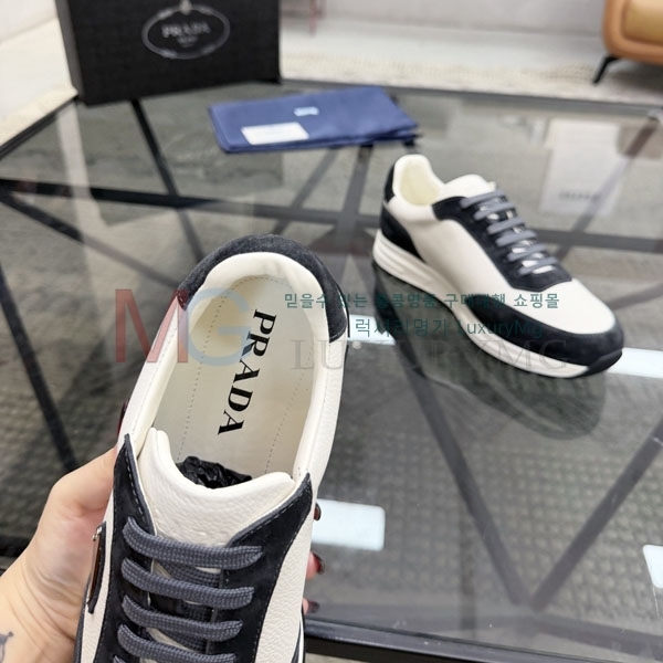 ���� ����� ����Ŀ�� 2P605560-11