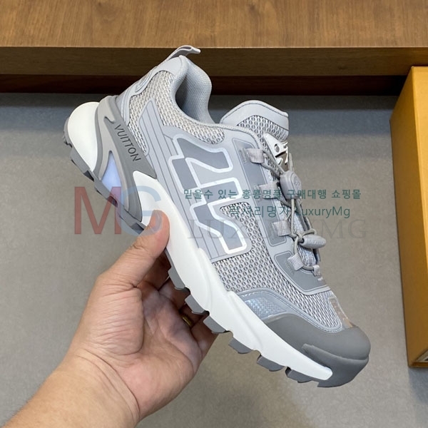 ���� ���̺��� ����Ŀ�� LV5505413