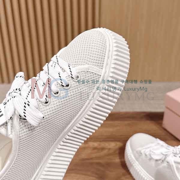 ���� �̿�̿� ����Ŀ�� M55603722