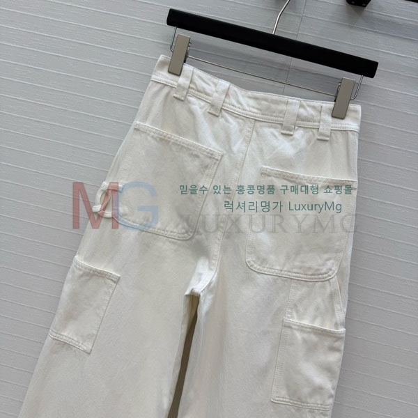 ���� ��* ���� ���� CH4235420-3