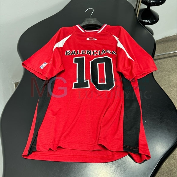 �������� �߷��þư� ���� Ƽ���� BL63404-8