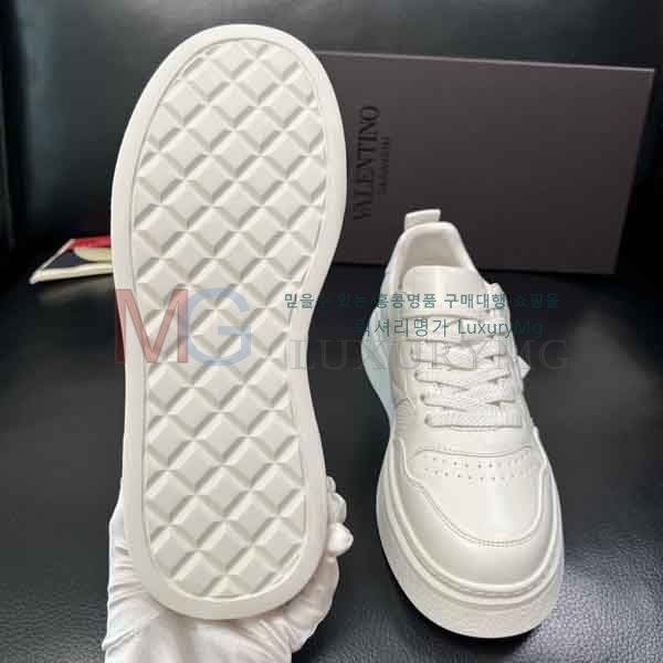 ���� �߷�Ƽ�� ����Ŀ�� VA500060-1