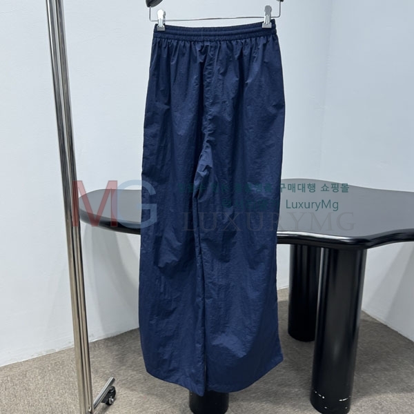 �������� �߷��þư� ���� BA7345022-4