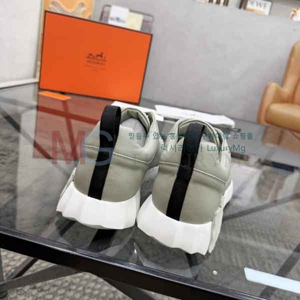 ���� ����*�� ����Ŀ�� H0556401