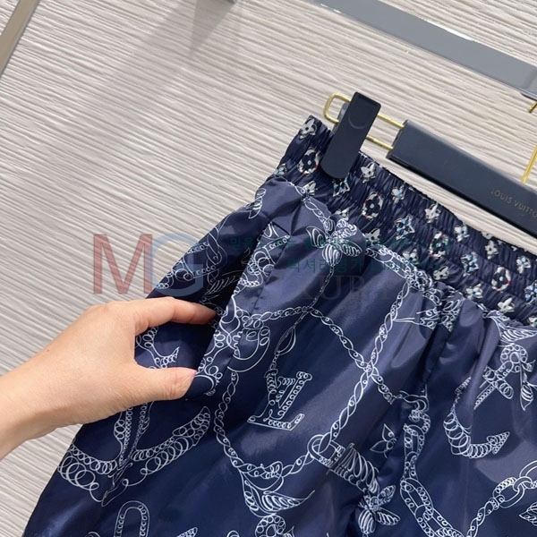 ���� ���̺��� ��� ��Ʈ LV21344340-4