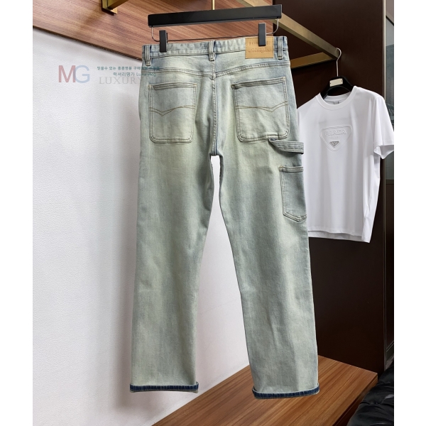 ���� �߷��þư� û���� 2343526