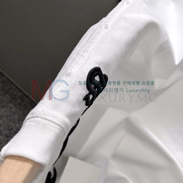 ���� ũ������ ����Ƽ 4524333