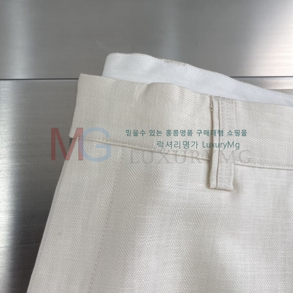 ���� ���ڷ� ��ġ�ڸ� �ݹ��� 2343532-1