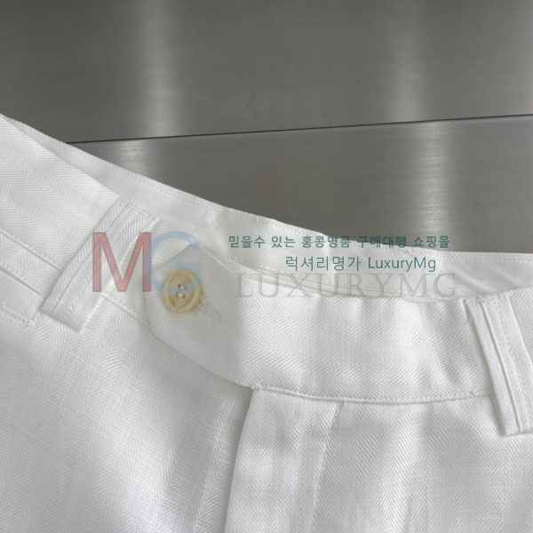 ���� ���ڷ� ��ġ�ڸ� �ݹ��� 2343532-3