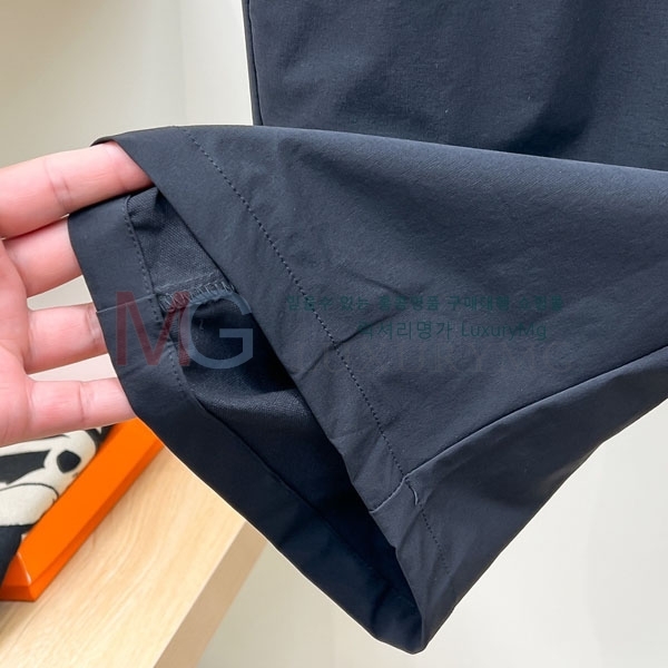 ���� ���ڷ� ��ġ�ڸ� �ݹ��� 2343533-1