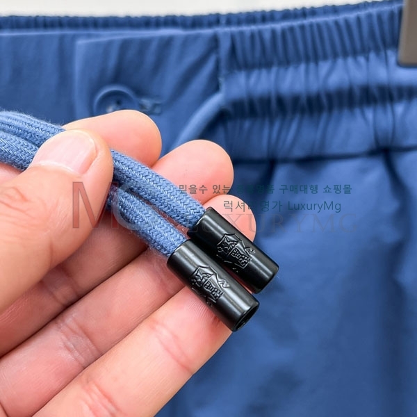 ���� ���ڷ� ��ġ�ڸ� �ݹ��� 2343523-2