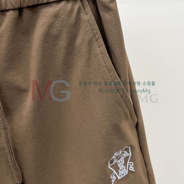 ���� ���ڷ� ��ġ�ڸ� �ݹ��� 2343533-3