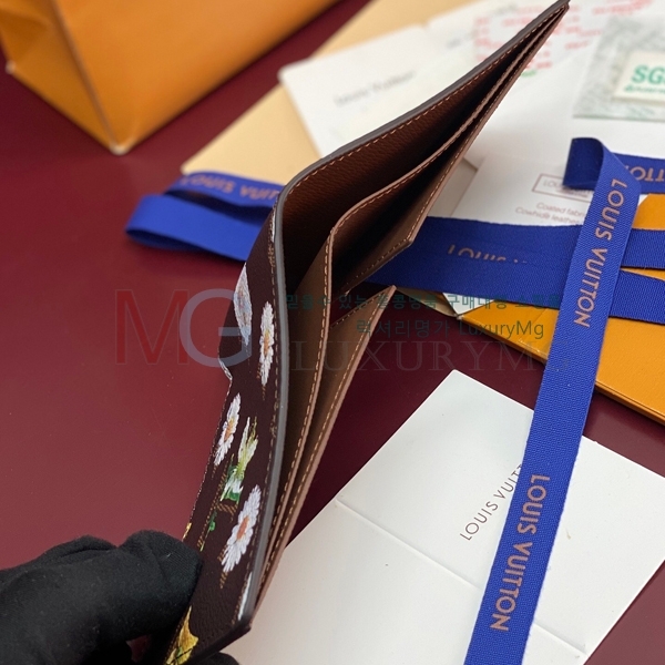 ���̺��� ��Ƽ�� ���� M27547-1