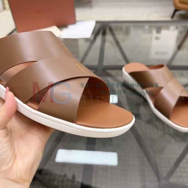 ���� �η�**�� ������ LP5000215-2