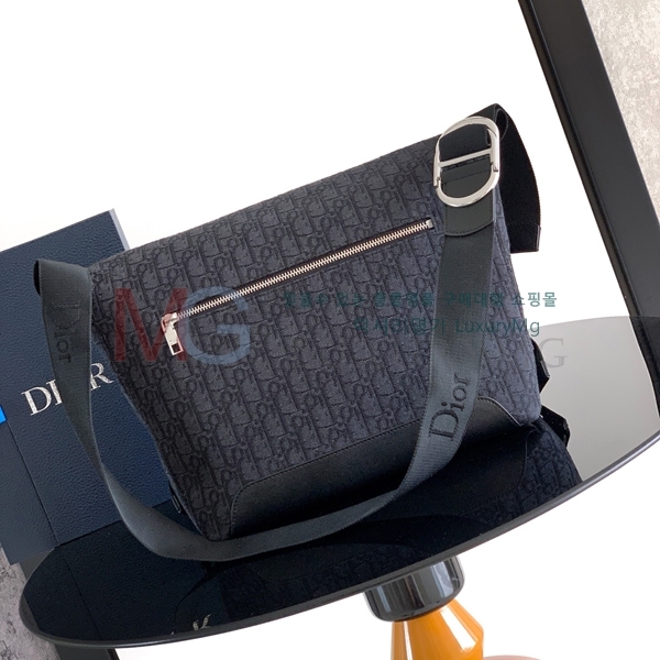 ��� ��Ʈ �÷� �޽��� �� �̵�� 1DBME214-1