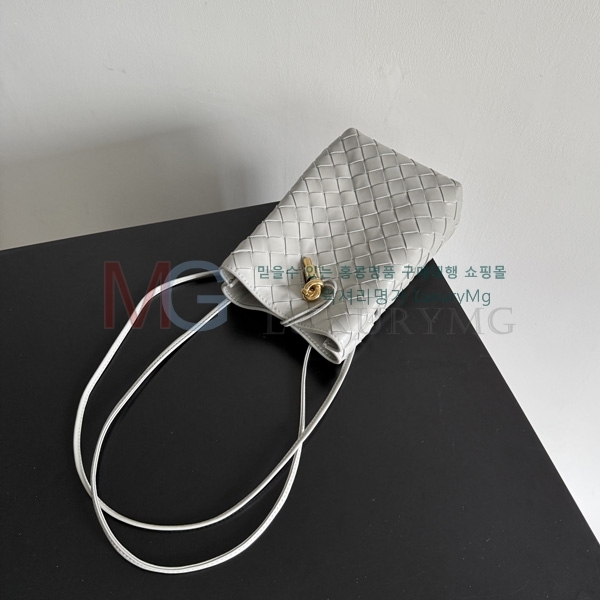 ���װ�����Ÿ �ȵ�Ƹ� �� �Ŀ�ġ 843890-3