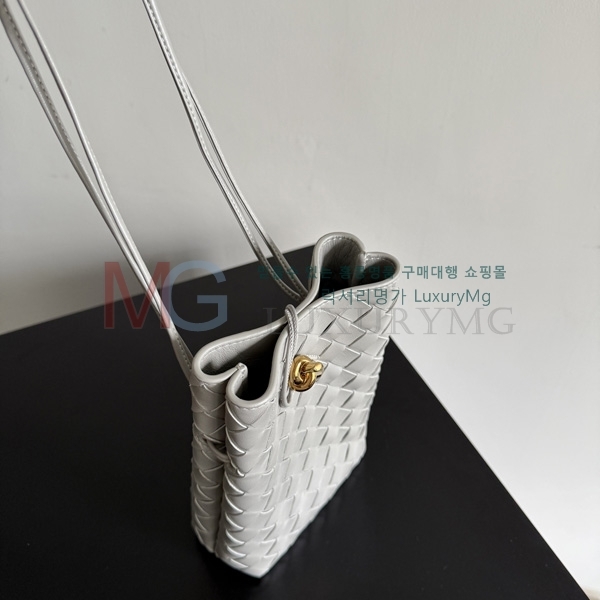 ���װ�����Ÿ �ȵ�Ƹ� �� �Ŀ�ġ 843890-3