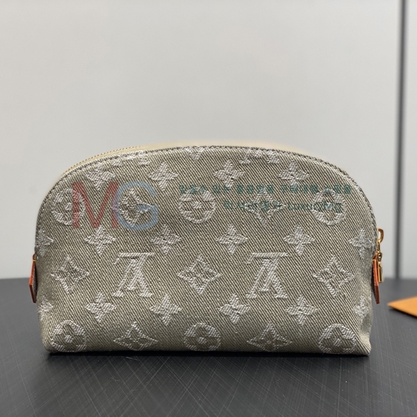 ���̺��� �ڽ���ƽ �Ŀ�ġ M28050-2